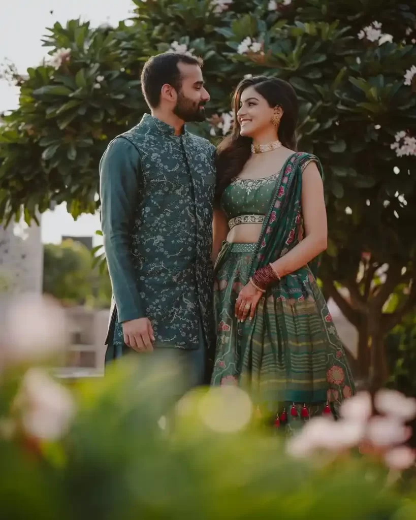 outfit for mehendi